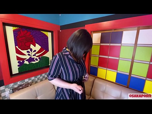 ❤️ Keçika japonî ya bi çîtikên mezin bi lîstokên seksê masturbasyonê dike û orgazmê dike. Ew di hevpeyivînekê de behsa serpêhatiya xwe ya gêj dike. Pîskên mezin û pisîkên porî bi dengekî bilind nalîn. Osakaporn ️ Porno li me ku.superpornpics.ru ❌️❤